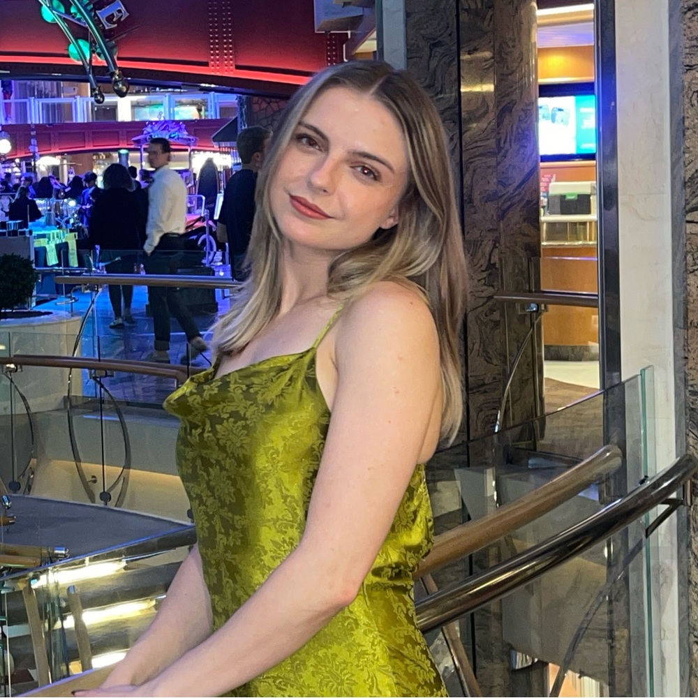 Meet your Posher, Cassidee